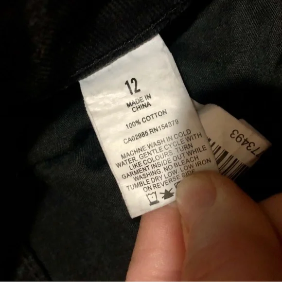 Aeropostale- Distressed black jeans - Picture 5 of 5